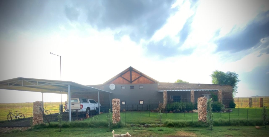 5 Bedroom Property for Sale in Fauresmith Free State